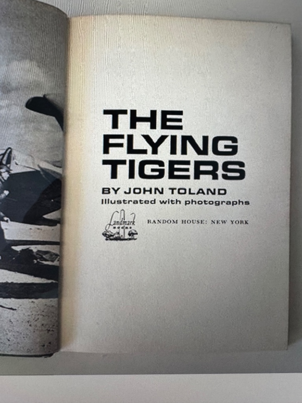 The Flying Tigers - Picture 4 of 8